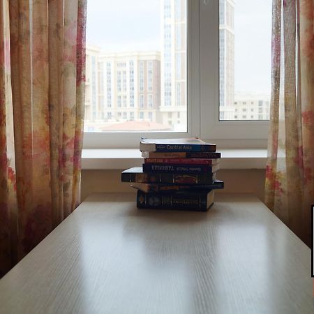 Hostel Nice Travel Astana Bagian luar foto