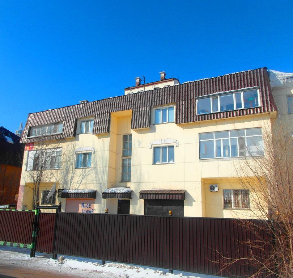 Hostel Nice Travel Astana Bagian luar foto